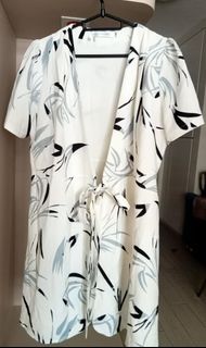 (Category: ) located in . Submitted by shopperholics_joy (Listing ID 1438885457, Image 1). Description: .
