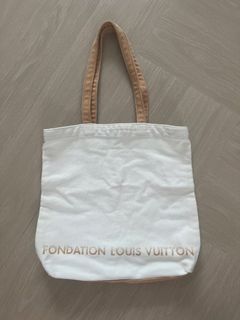 （分類：）位於 。 由 vava_dudu 提交（商品編號 1438930505，圖片 1）。簡介： 。