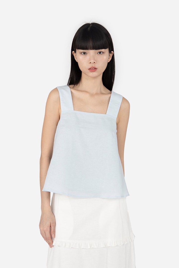 FTO Quileen Top (Sky) (Category: Sleeveless) located in Singapore. Submitted by xellehcor (Listing ID 1439048963, Image 1). Description: Worn twice. In good condition. No trades..
