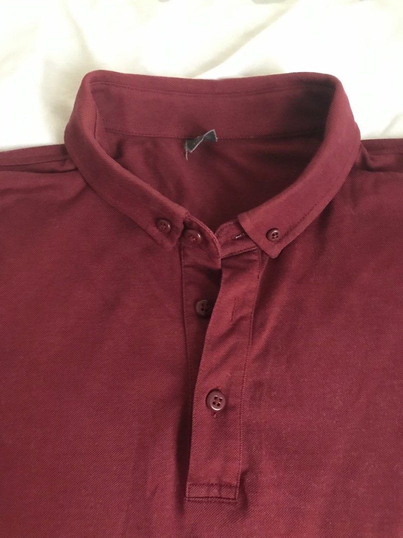 George Tommy Maroon Buttoned Polo Shirt (Category: Tshirts & Polo Shirts ) located in Santa Rosa. Submitted by bgcoded (Listing ID 1439067625, Image 2). Description: good quality fabric, still of 8/10!.