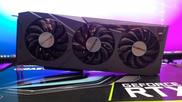 Gigabyte GeForce RTX 3070 Eagle OC 8GB459329727051878400