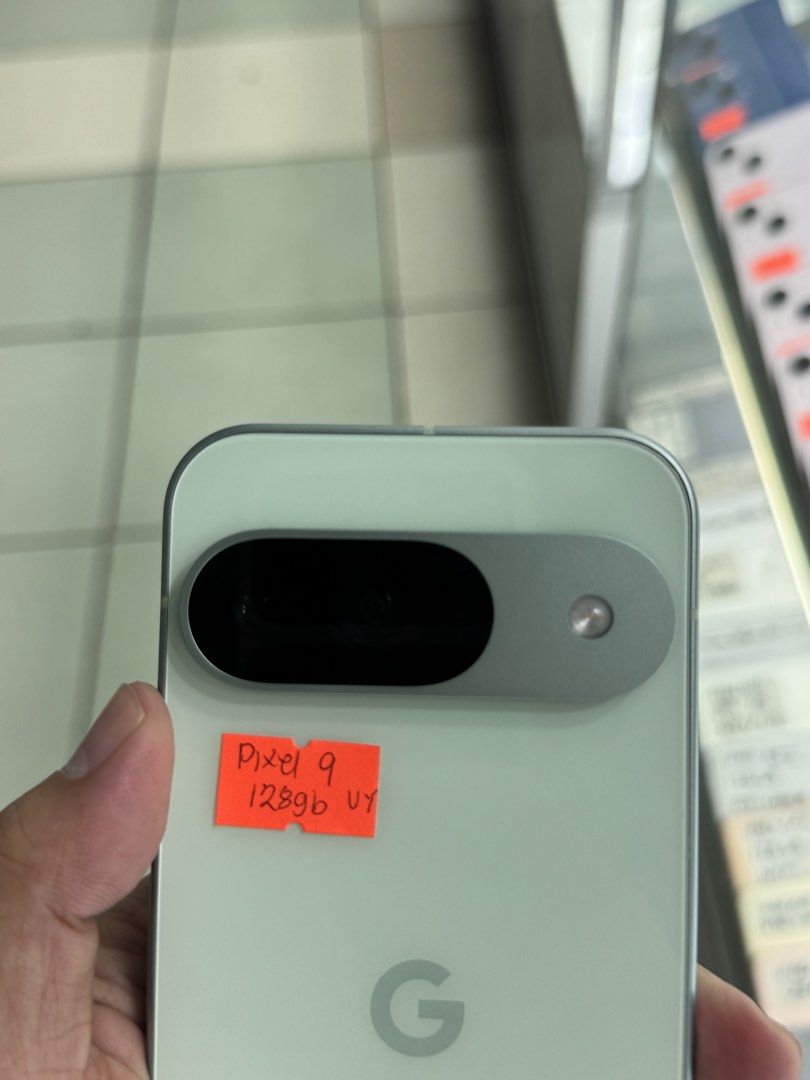 Googel Pixel 9 128GB Openline US variant 99%smooth no issues (Category: Other Gadgets) located in San Juan City. Submitted by saabangadgetshop (Listing ID 1438886103, Image 3). Description: Onhand | Pre-owned Google Pixel 9 5G 128GB OPENLINE Us variant NO HIDDEN ISSUES NO HISTORY OF REPAIR 99%Smooth TEST TO SAWA RESET ALL YOU WANT TEST ALL YOU WANT NOT REFURBISHED AUTHENTIC PHONE ALL WORKING (FREE 3UTOOLS) iPhones iPads only 🆓Freebies ✅Charger ✅