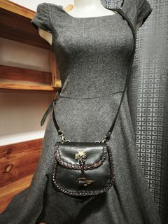 (Category: ) located in . Submitted by queenlyne_vintage_rare_finds (Listing ID 1439016090, Image 1). Description: .