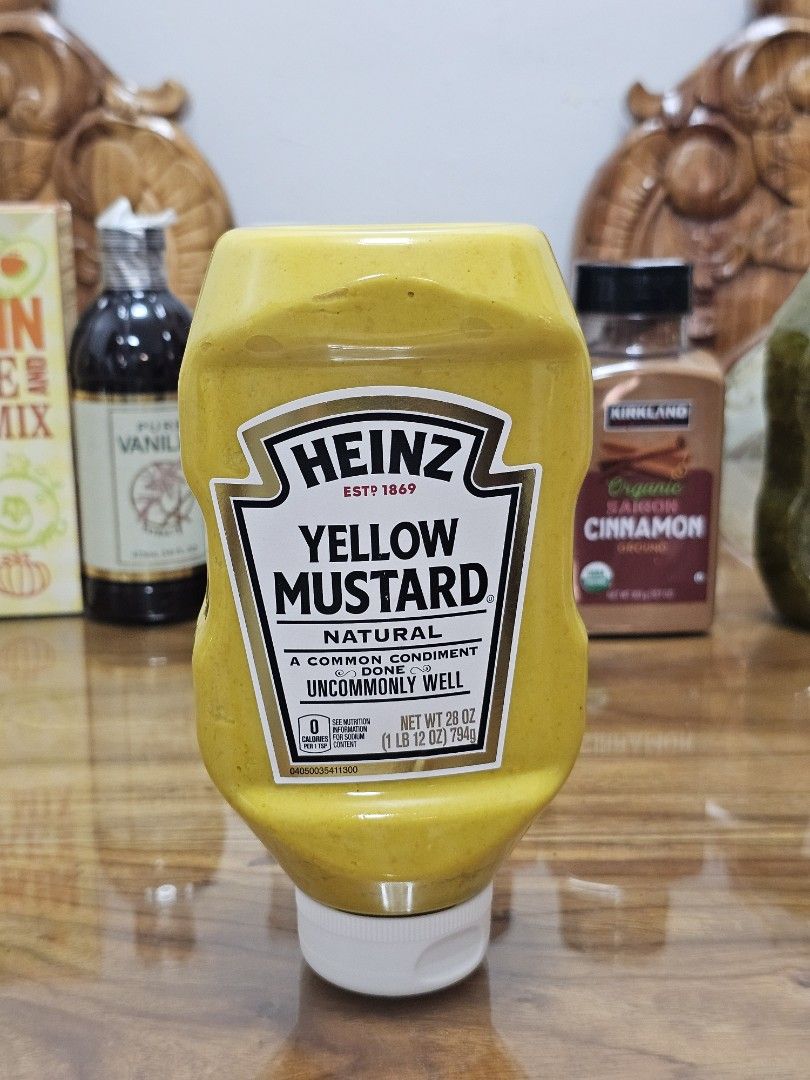 Heinz Yellow Mustard (Category: Spice & Seasoning) located in Angono. Submitted by adclos (Listing ID 1438916160, Image 1). Description: - Heinz Yellow Mustard - Perfect for hotdogs, burgers, and more.