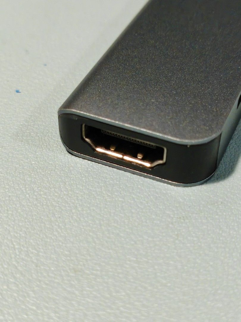 high quality USB-C Hub with HDMI, SD Card Reader459941864266813444