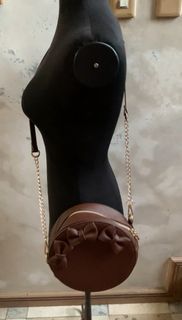 (Category: ) located in . Submitted by thrice.closet (Listing ID 1439064001, Image 1). Description: .