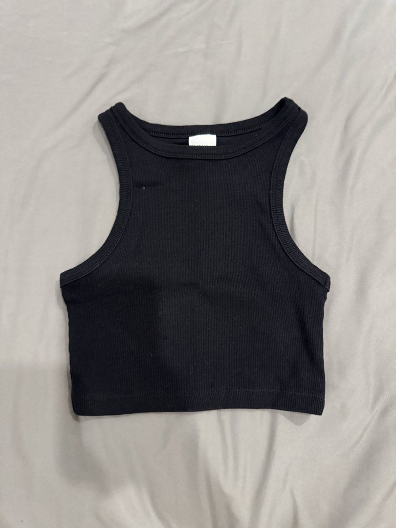 h&m black racer tank top (Category: Sleeveless) located in Las Pinas. Submitted by declutter.fairymnl (Listing ID 1439037179, Image 1). Description: h&m black racer tank top - size xs mode of payment: gcash mode of delivery: go go express (ggx), j&t, same day delivery you can message me if you have any inquiries or questions! thank you ♡ 🚚 delivery options: - gogo express, j&t, same day delivery.