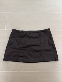 （分類：）位於 。 由 evalanie 提交（商品編號 1438951383，圖片 1）。簡介： 。