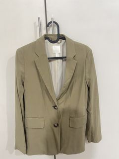 (Category: ) located in . Submitted by eryljanyn (Listing ID 1439060778, Image 1). Description: .