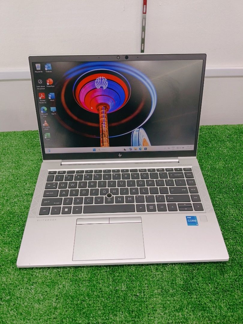 HP 840g8459542952600545280