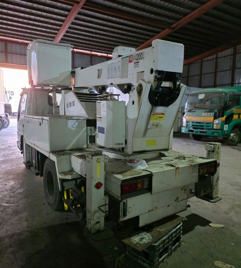 MANLIFT 4HF1. (Category: Heavy Vehicles) located in Subic. Submitted by osaka_subic (Listing ID 1438953544, Image 3). Description: MANLIFT 4HF1. OSAKA SUBIC INTERNATIONAL INC. OFFERS TEHE BEST QUALITY AND AFFORDABLE JAPAN SURPLUS TRUCKS AND HEAVY EQUIPMENT. 📍Location: JASA Road Purok 2, Lubao, Concepcion, Pampanga. For inquiries please contact: 📞0919 997 7999 📞0917 779 9955 We Accept Cash or Bank Financing. WE OFFER AS IS OR RECONDITIONED UNIT