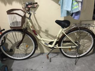 (Category: ) located in . Submitted by thriftnigrei05 (Listing ID 1439061846, Image 1). Description: .