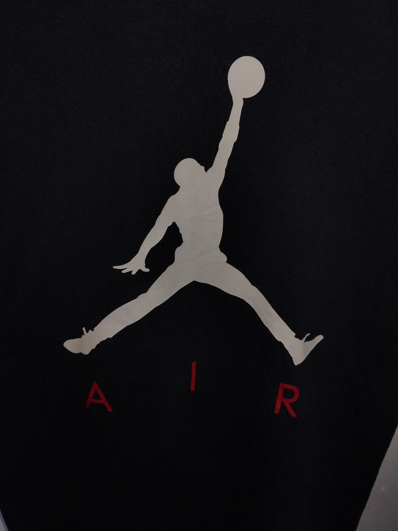 Jordan Nike Air Big logo (Category: Tshirts & Polo Shirts ) located in Ilagan. Submitted by goodsanddeals-a73c28 (Listing ID 1439000854, Image 2). Description: Best fit for Medium to Large Excellent condition & No flaws 9.3/ 10 color rate No pinhole and no crack print.