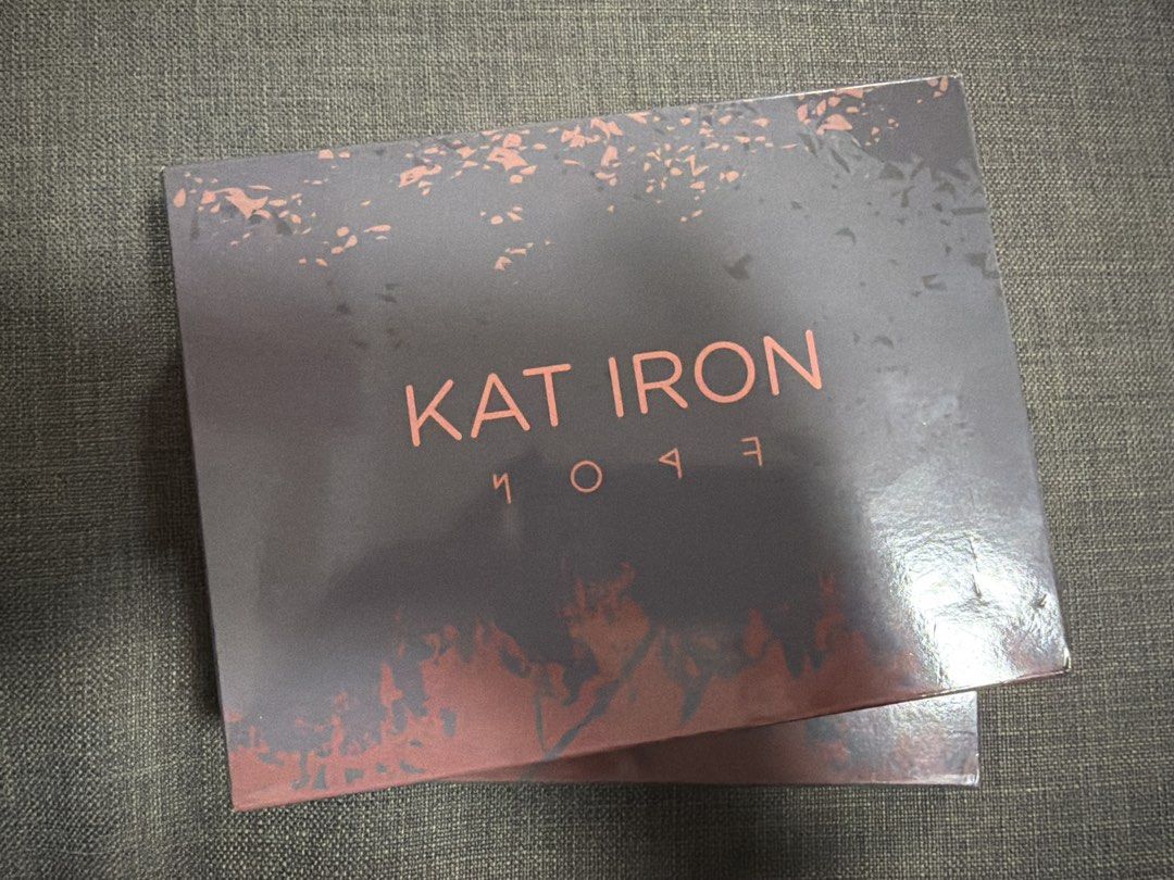 Kat Iron Keycap Set459326150914222080