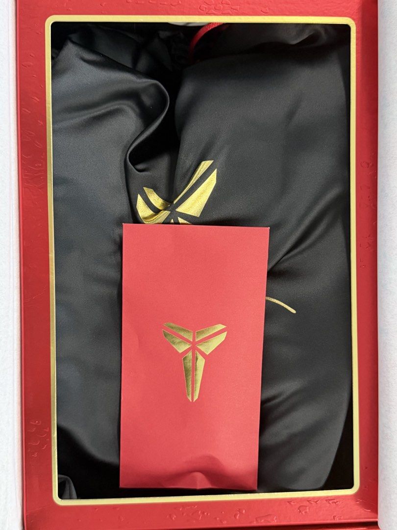 Kobe VIII Ext Protro Year of the Horse (Category: Sneakers) located in Taguig. Submitted by sarahthegreatest (Listing ID 1438888701, Image 3). Description: Brand new .