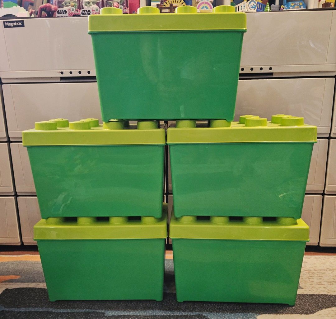 LEGO Storage Brick Box - Green (Category: Storage Boxes & Baskets) located in Quezon City. Submitted by northernlegends (Listing ID 1438903936, Image 1). Description: - LEGO-style storage boxes - Green boxes with yellow LEGO brick lids - Features the LEGO logo - Stackable design - Curved interior - Ideal for toy storage and other items.