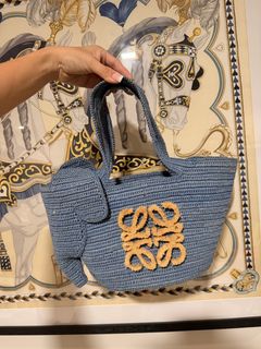 (Category: ) located in . Submitted by luxury.shop_ph (Listing ID 1439020169, Image 1). Description: .