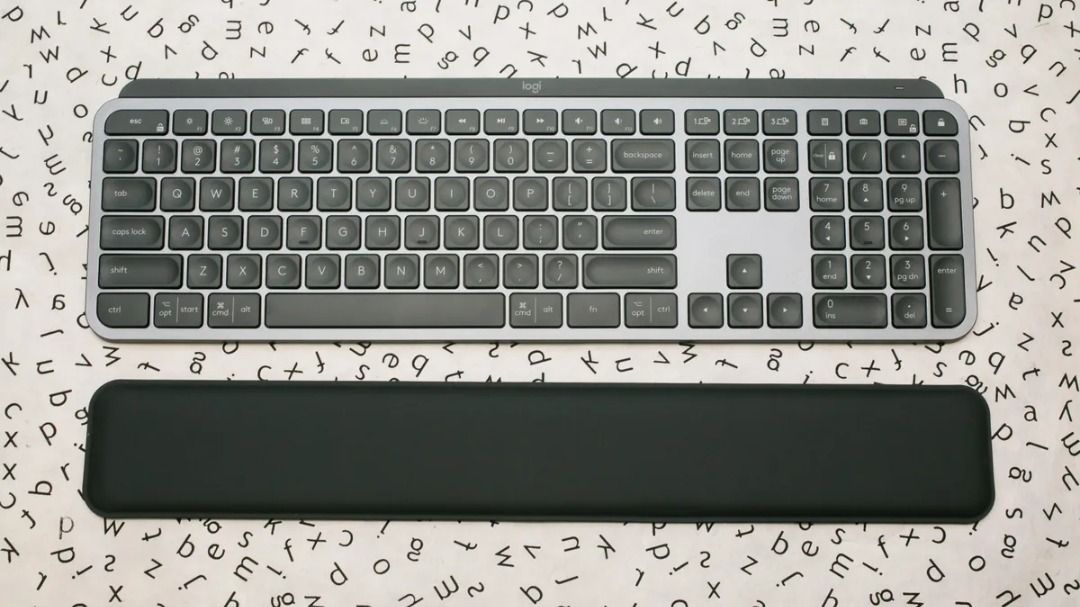 Logitech MX Keys Keyboard - Windows and Mac459447360292147200