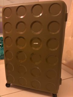 (Category: ) located in . Submitted by silent_penny85 (Listing ID 1439047731, Image 1). Description: .