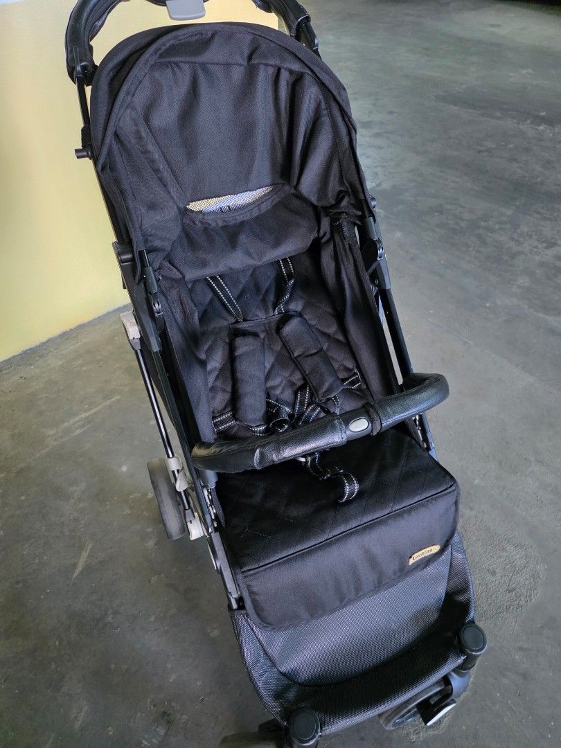 looping squizz 3 withbig wheels and carseat (Category: Strollers) located in Pasig City. Submitted by trisporthunter (Listing ID 1439030294, Image 1). Description: -looping squizz 3 stroller big wheel and carseat - Color: Black - Lightweight and compact design - Padded seat for comfort - Comfortable handle - Easy fold for storage and transport - Includes sun canopy - Ideal for travel and daily use cloth cover n rain cover.