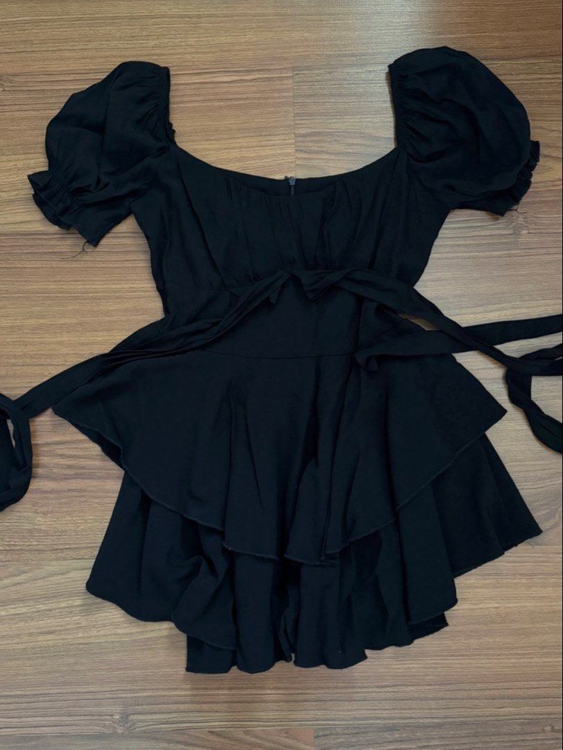 Love ara mini black dress (Category: Dresses) located in Manila. Submitted by krisyy17 (Listing ID 1438950657, Image 1). Description: .