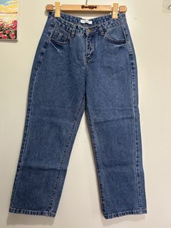 (Category: ) located in . Submitted by gracestyled (Listing ID 1438901717, Image 1). Description: .