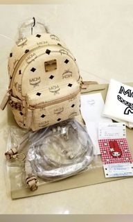 （分類：）位於 。 由 yuriafan 提交（商品編號 1147426897，圖片 1）。簡介： 。