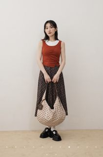 由 danui__ (刊登 ID 1438920746，圖片 1) 提交，位於 的 (類別：)，說明：。