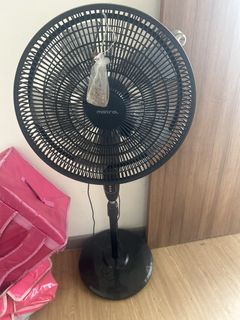 (Category: ) located in . Submitted by redred1188 (Listing ID 1438957458, Image 1). Description: .