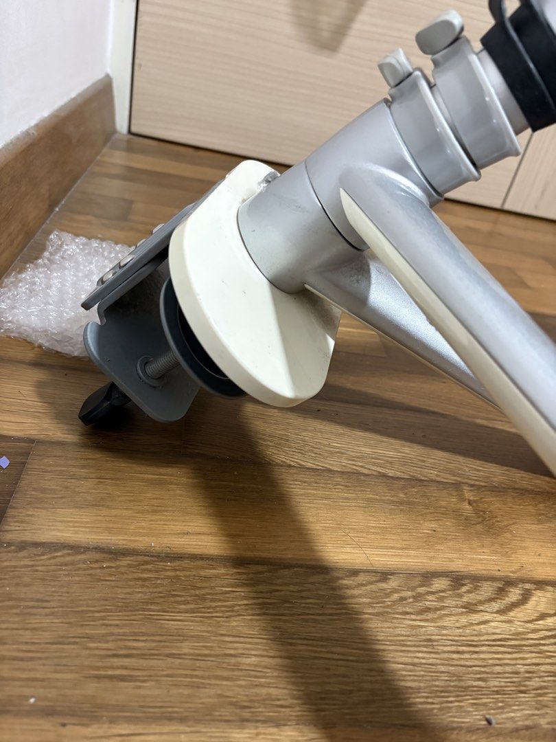 Monitor arm459562638011289602