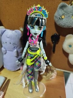 (Category: ) located in . Submitted by soyabeanzz (Listing ID 1438969236, Image 1). Description: .