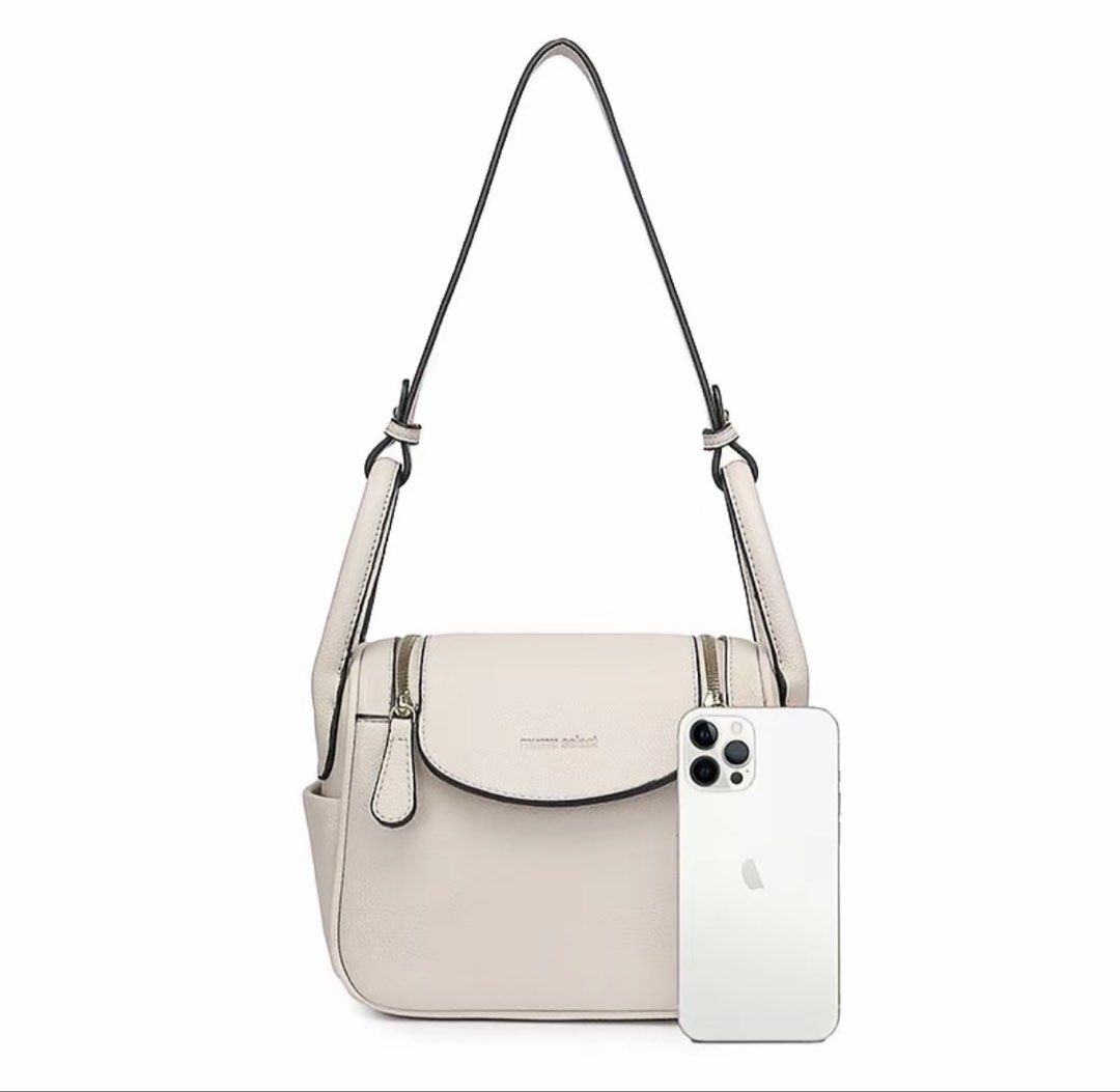 Mumu Select M221 Korean Leather Bag (Category: Shoulder Bags) located in Manila. Submitted by declutteross (Listing ID 1439022807, Image 3). Description: - Stylish Mumu Select shoulder bag in Gray - Dual zipper design - Features side pockets - Dimensions: Approximately 21cm (Length) x 18cm (Height) x 13.5cm (Width).