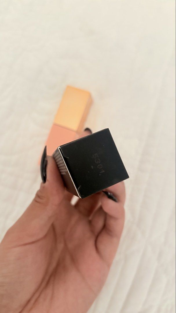 Nars Afterglow Liquid Blush - Dolce Vita (Category: Makeup) located in Makati City. Submitted by leilei10 (Listing ID 1439064018, Image 3). Description: Brand New NARS Afterglow Liquid Blush in DOLCE VITA - never been opened, never been used - Brand new and bought in the States just this May 🇺🇸 RFS: I have too much blushes MOP: Gcash Shipping: fee shouldered by the buyer.