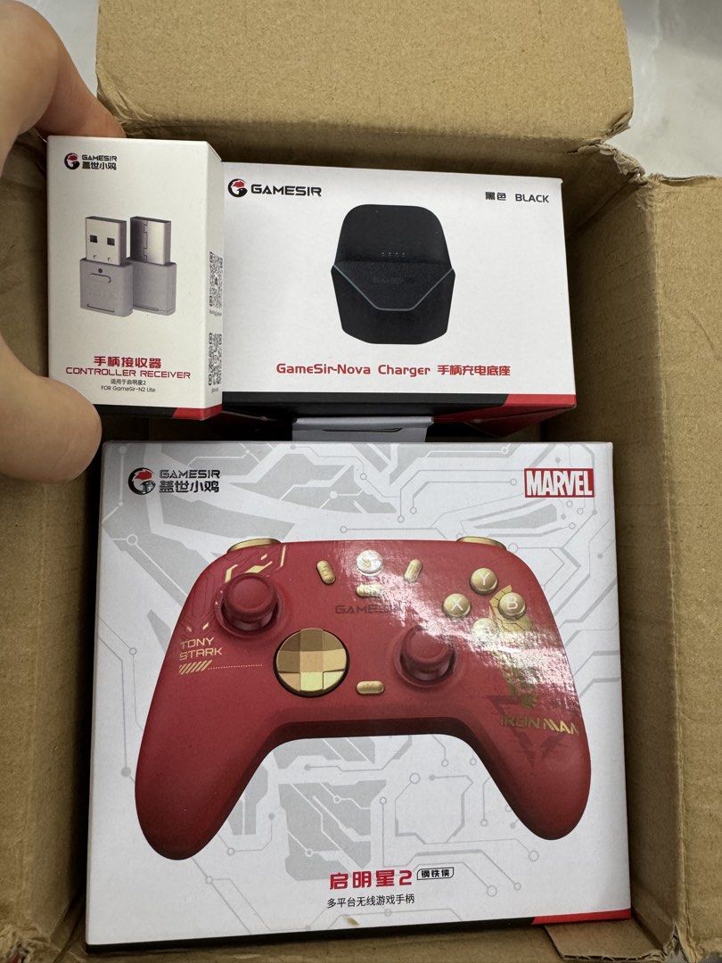 Nintendo Switch Controller /PC controller (Category: Controllers) located in Singapore. Submitted by fast_good_and_cheap (Listing ID 1438980543, Image 3). Description: Blk 467b Yishun ave 6 Yishun mrt.