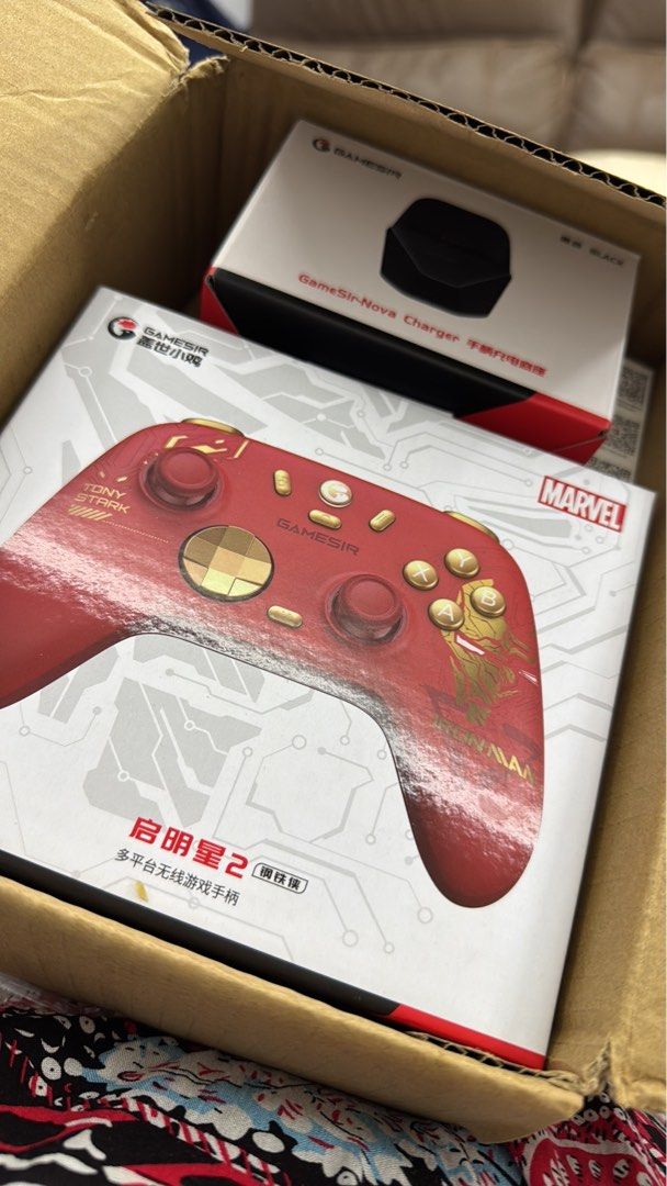 Nintendo Switch Controller /PC controller (Category: Controllers) located in Singapore. Submitted by fast_good_and_cheap (Listing ID 1438980543, Image 2). Description: Blk 467b Yishun ave 6 Yishun mrt.