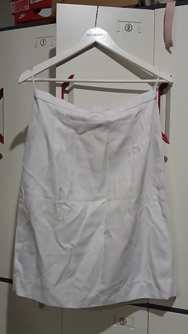 NU BS PSYCH UNIFORM (FEMALE) (Category: Coats, Jackets and Outerwear) located in Cainta. Submitted by anlogabor (Listing ID 1438881699, Image 2). Description: obvious signs of use, slight yellow stain on the underarm area lab gown still in like new condition.