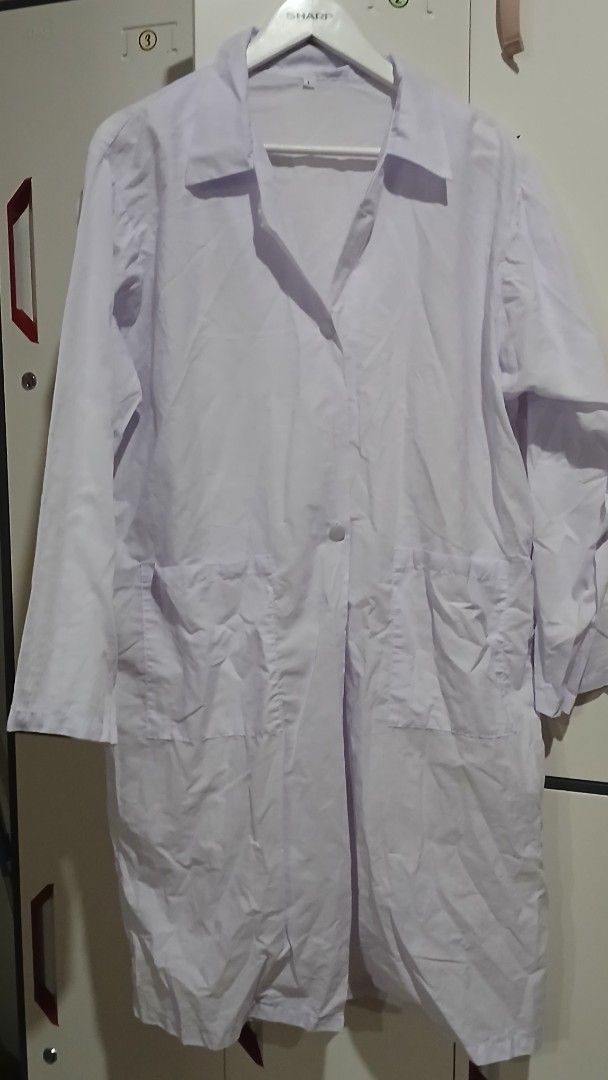 NU BS PSYCH UNIFORM (FEMALE) (Category: Coats, Jackets and Outerwear) located in Cainta. Submitted by anlogabor (Listing ID 1438881699, Image 3). Description: obvious signs of use, slight yellow stain on the underarm area lab gown still in like new condition.