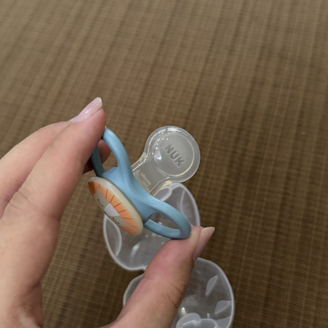 NUK Pacifier 18-36m (Category: Soothers & Pacifiers) located in Manila. Submitted by tzui.dclutter (Listing ID 1439014389, Image 3). Description: Tried only! RFS: Baby refuses pacifier For 18-36m Shipping via lalamove/grab or gogoexpress Location: Valenzuela City.