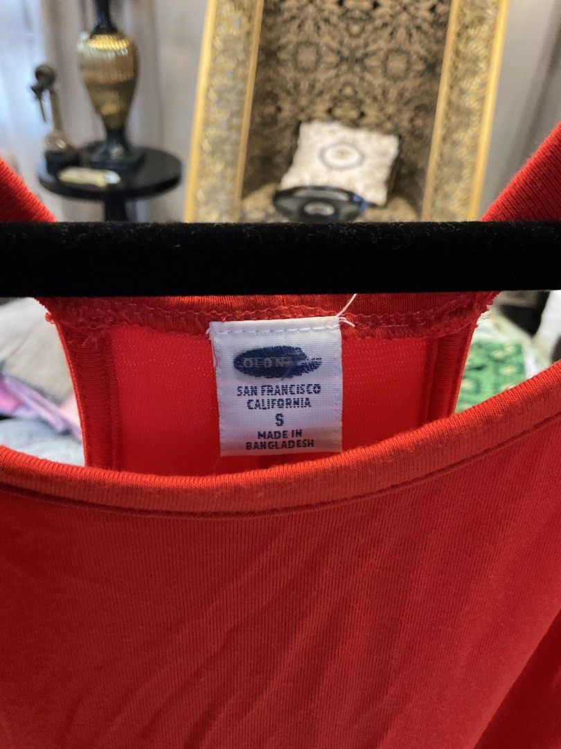 Old Navy Red Dress - Size S (Category: Dresses) located in Antipolo. Submitted by ibyangs_closet (Listing ID 1438977535, Image 2). Description: - Old Navy dress - Vibrant red color - Halter neckline - Fitted waist - Size small - Made in Bangladesh - Perfect for casual or summer events.
