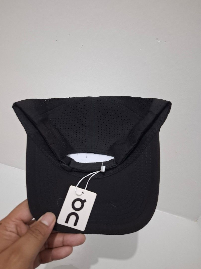 On cloud cap (Category: Caps & Hats) located in Tarlac. Submitted by christopher.24 (Listing ID 1438976804, Image 2). Description: brandnew.
