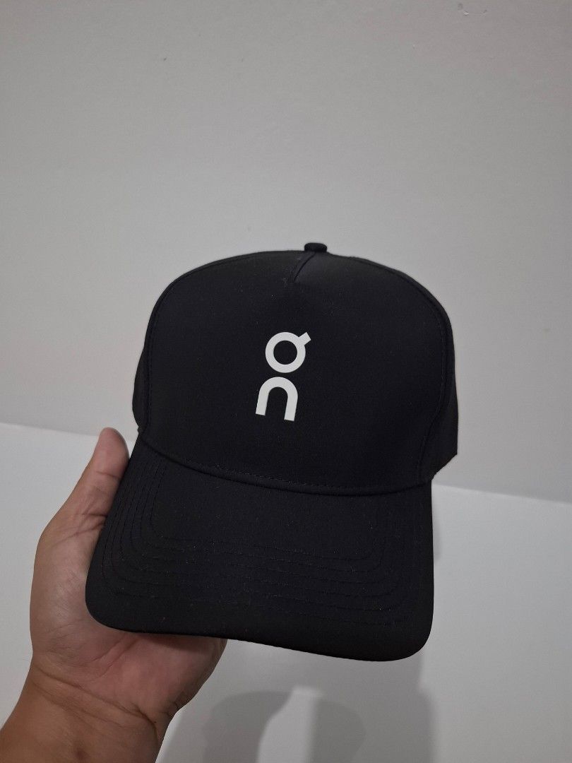 On cloud cap (Category: Caps & Hats) located in Tarlac. Submitted by christopher.24 (Listing ID 1438976804, Image 1). Description: brandnew.