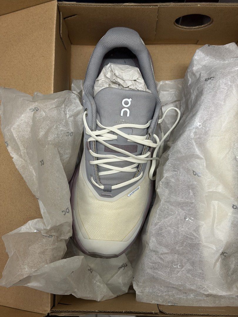 On Cloudventure Waterproof Running Shoes - Ice/Heron (Category: Sneakers) located in Manila. Submitted by elianajr (Listing ID 1439017143, Image 3). Description: - On Cloudventure Waterproof running shoes - Color: Ice/Heron (light purple and white) - Size: US 6, EU 37, UK 3 - Comes with original box - Features unique sole tread pattern.
