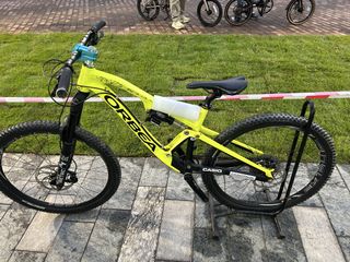（分類：）位於 。 由 oddtiger-020e 提交（商品編號 1439034236，圖片 1）。簡介： 。