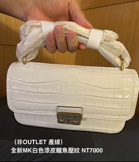 由 a11233 (刊登 ID 1438940158，圖片 1) 提交，位於 的 (類別：)，說明：。