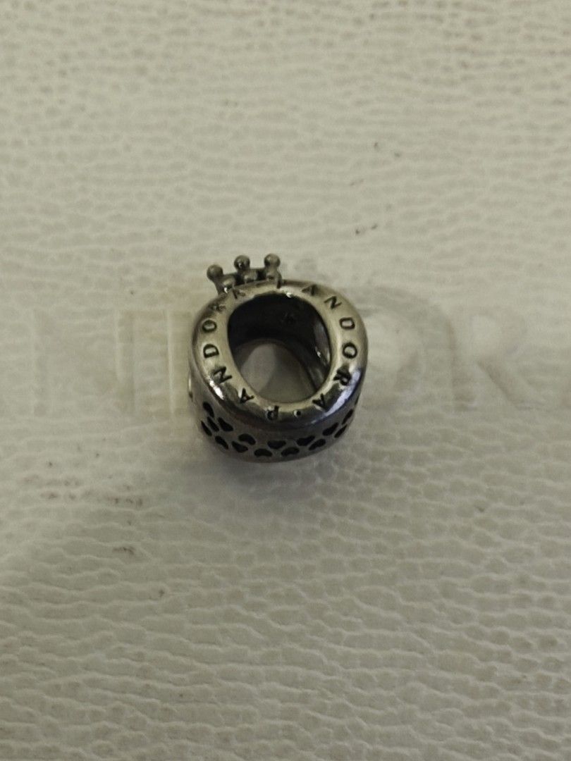 Pandora o crown silver charm (Category: Charms) located in Makati City. Submitted by ly12eb (Listing ID 1438906880, Image 1). Description: Authentic Excellent condition.