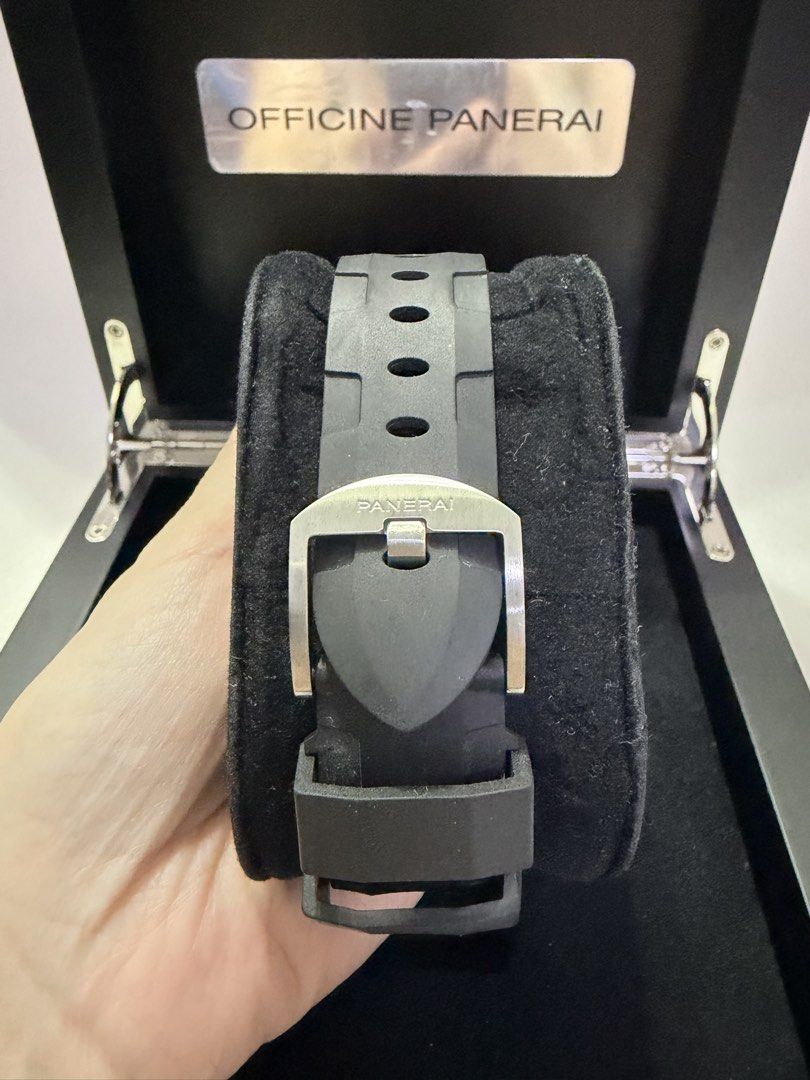 Panerai Submersible Automatic PAM 683 (Category: Luxury Watches) located in Manila. Submitted by rhyswatchphil (Listing ID 1438938304, Image 2). Description: Panerai Submersible PAM 683 42mm Automatic Year 2021 Full set Condition 9.8/10 San Juan City/New Manila QC On hand Other watches available 395,000 .