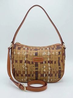 (Category: ) located in . Submitted by bags_unltd143 (Listing ID 1437584714, Image 1). Description: .