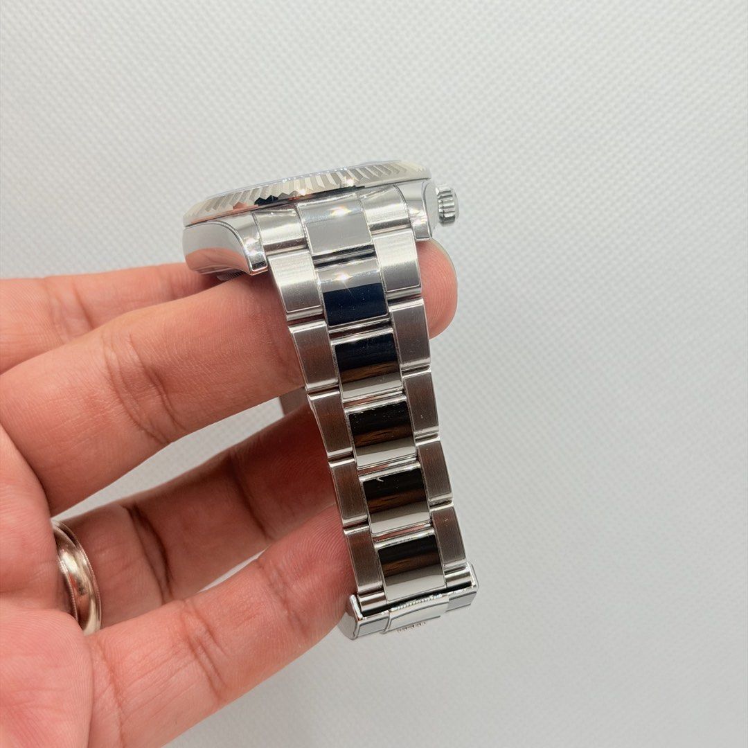 Pre Owned 03/2023 Rolex 326934 Sky Dweller Blue Dial Oyster Bracelet SKY SKYD (Category: Watches) located in Singapore. Submitted by worthytime (Listing ID 1438887370, Image 2). Description: 🫵Join our Tele-gram channel for latest updates: worthytime.biz/tele ➡️Rolex 326934 Sky Dweller Blue Dial Oyster Bracelet ➡️March 2023 (5 Years Rolex International Warranty Till 03/2028) ➡️Very Mint Condition (Unpolished) ➡️Protective Stickers Applied ➡️Full 