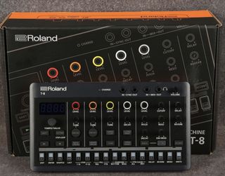 （分類：）位於 。 由 soundprod 提交（商品編號 1438904935，圖片 1）。簡介： 。