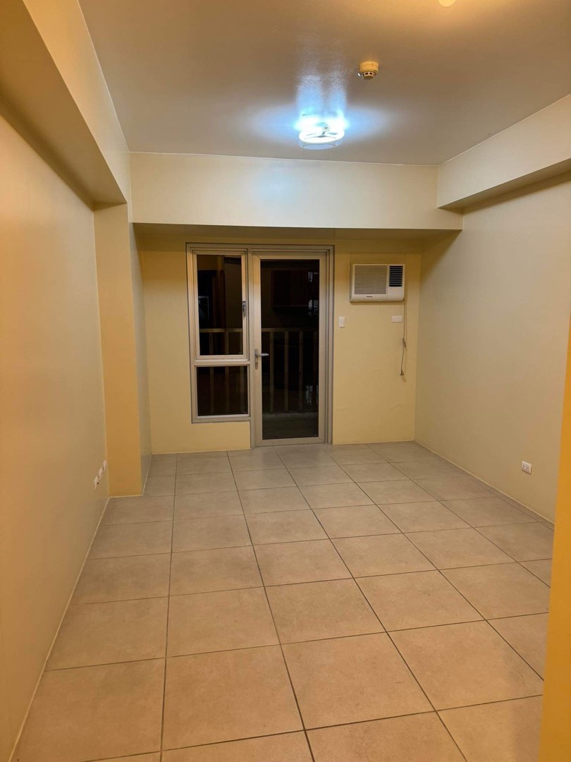(Category: ) located in . Submitted by Broker5608 (Listing ID 1438996174, Image 1). Description: .